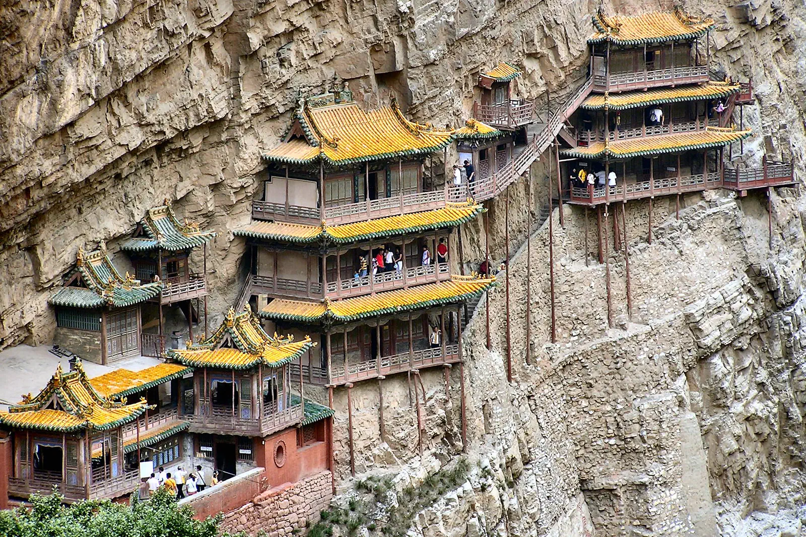 Hanging Temple's tiered wooden halls built into the cliff face of Hengshan, Shanxi