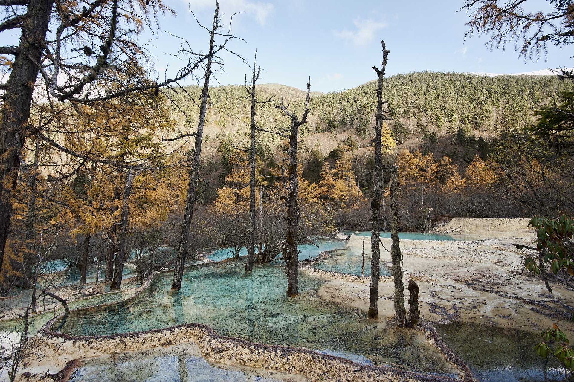 Huanglong gallery image 1