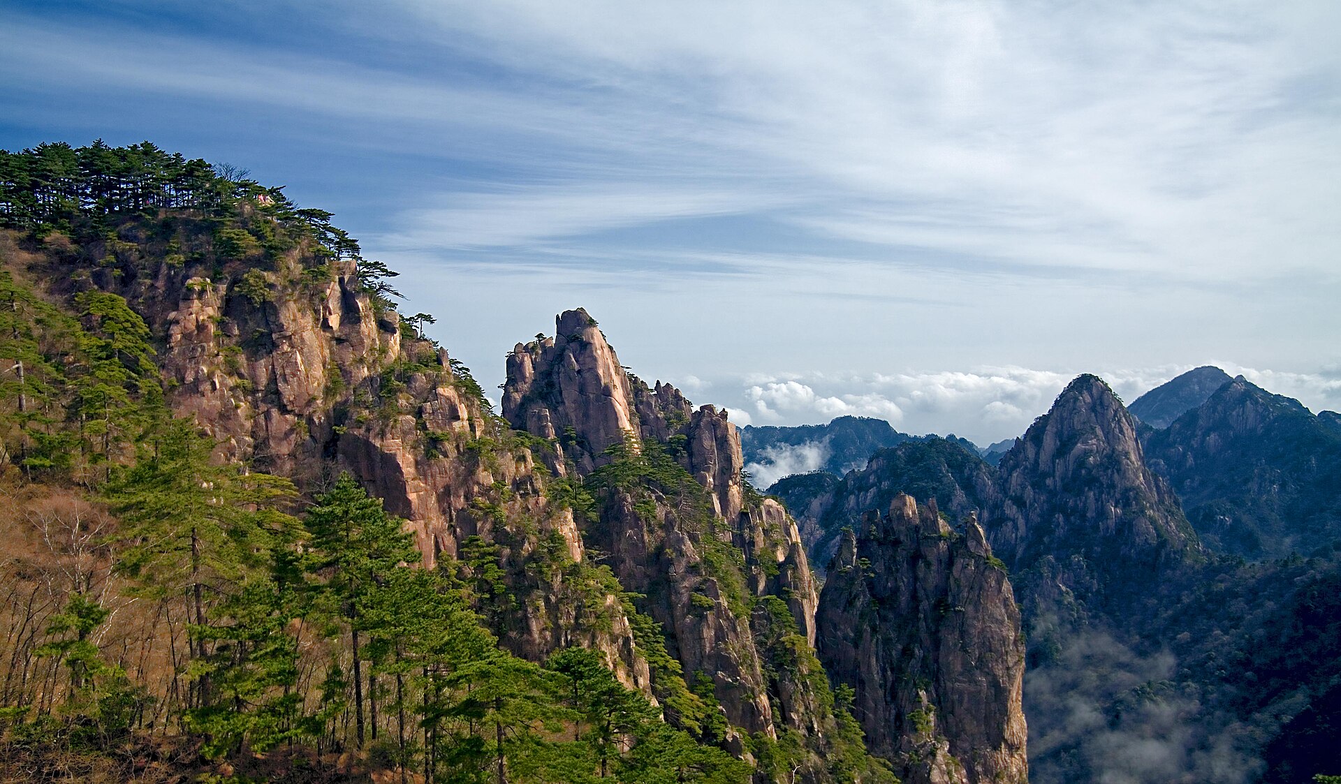 Mount Huangshan (Yellow Mountain) gallery image 2