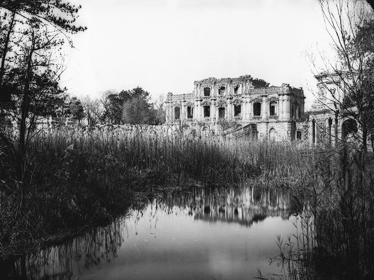 Old Summer Palace (Yuanmingyuan) gallery image 3