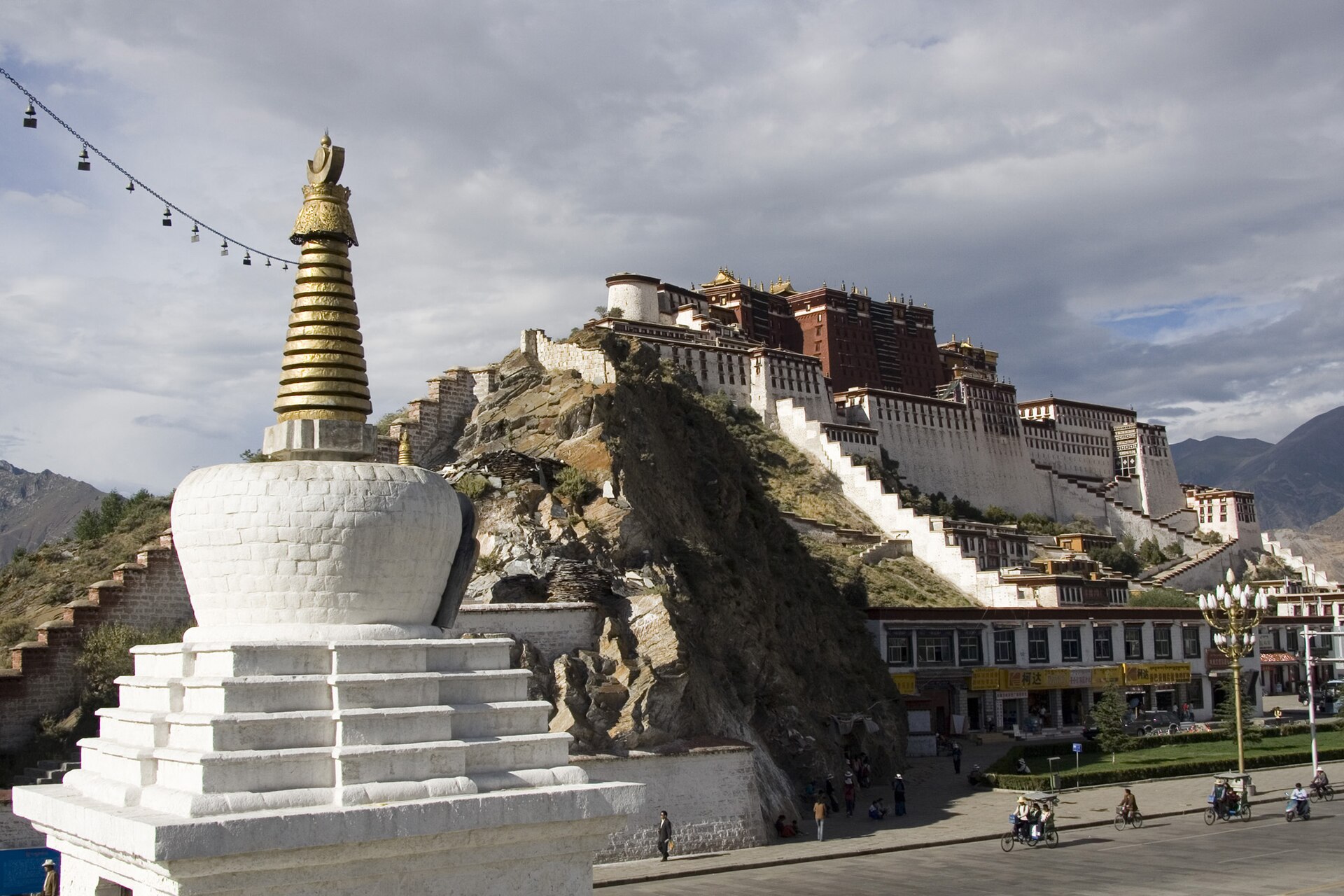 Potala Palace gallery image 2