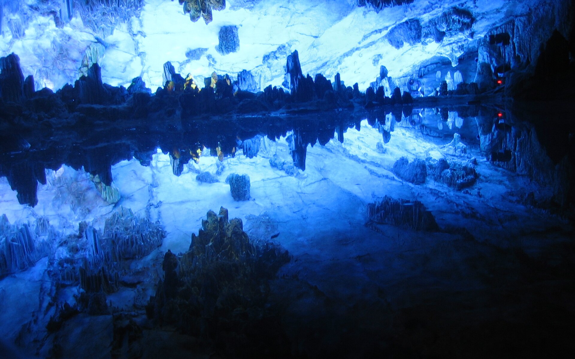 Reed Flute Cave gallery image 2
