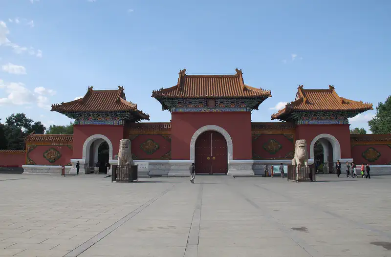 Shenyang: red-walled gate halls with yellow-tiled roofs at the Zhaoling (North Tomb) of the Qing dynasty
